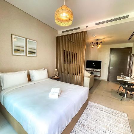 Stay By Latinem Luxury Studio Holiday Home G6-6103 Near Burj Khalifa Дубай Екстериор снимка