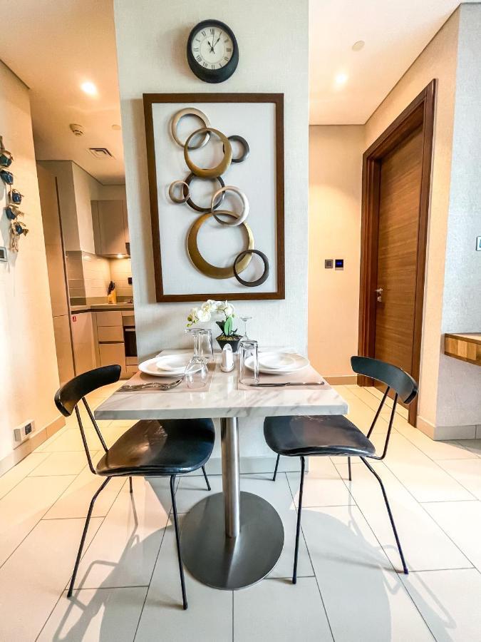 Stay By Latinem Luxury Studio Holiday Home G6-6103 Near Burj Khalifa Дубай Екстериор снимка
